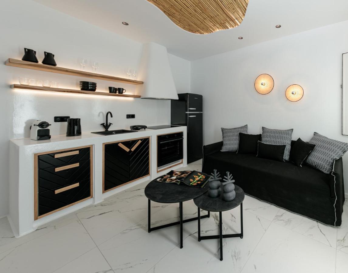 Black Concept Maisonette Naxos City Extérieur photo